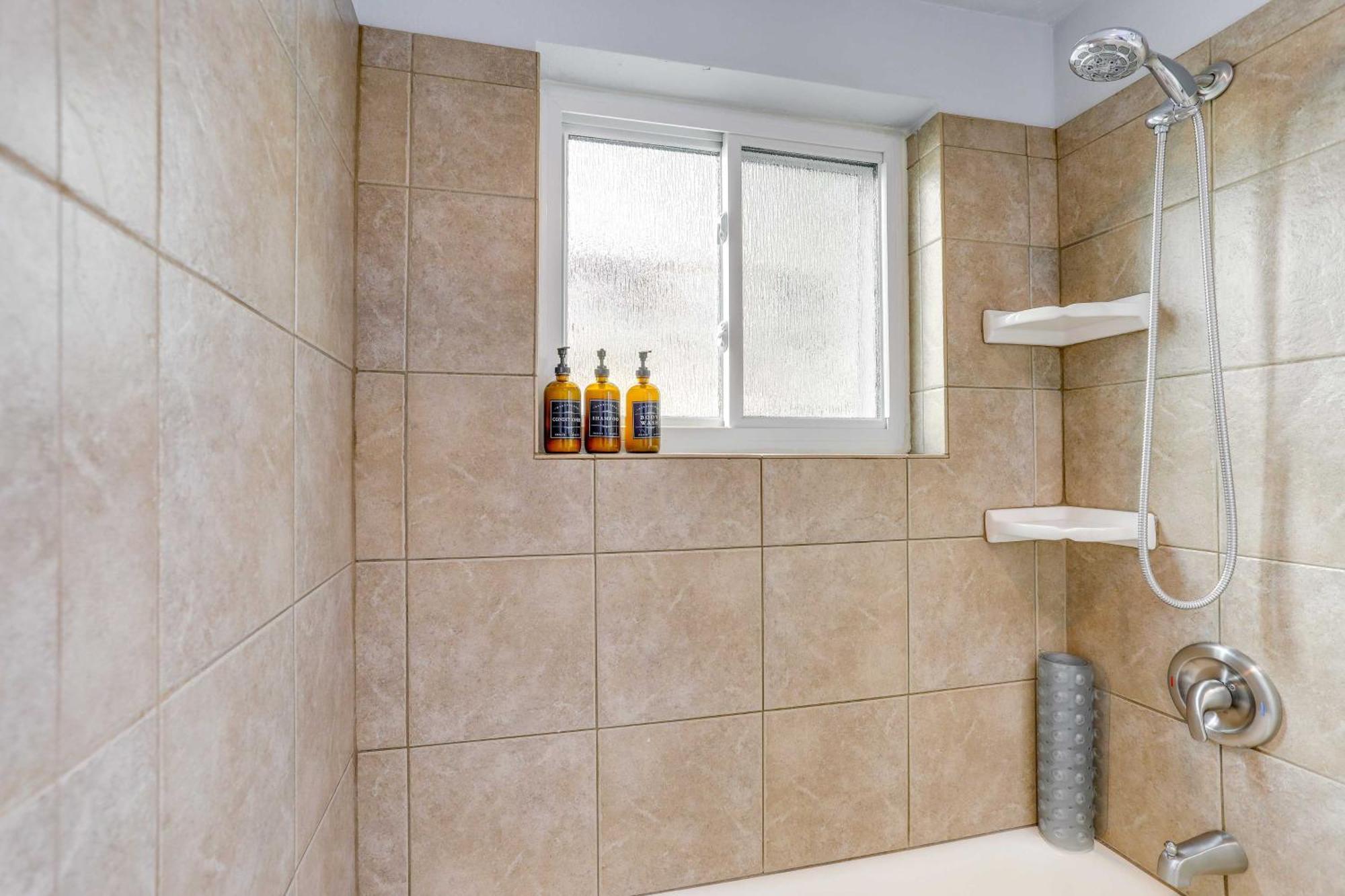 Seattle Garden Apt Walk To Water And Amenities! Екстериор снимка